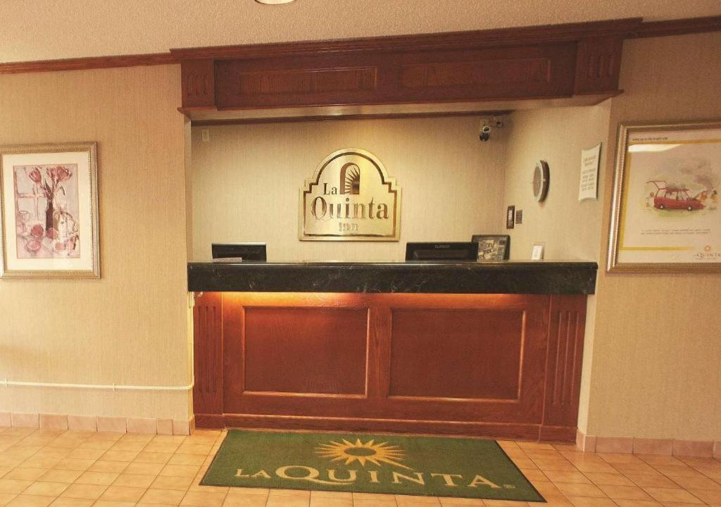 La Quinta Inn By Wyndham Detroit Southgate Eksteriør bilde